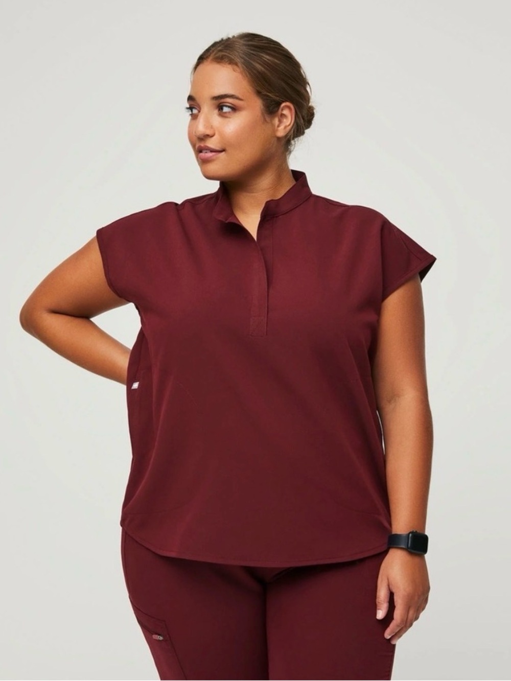 FIGS nwt Rafaela  oversized Burgundy scrub top XL